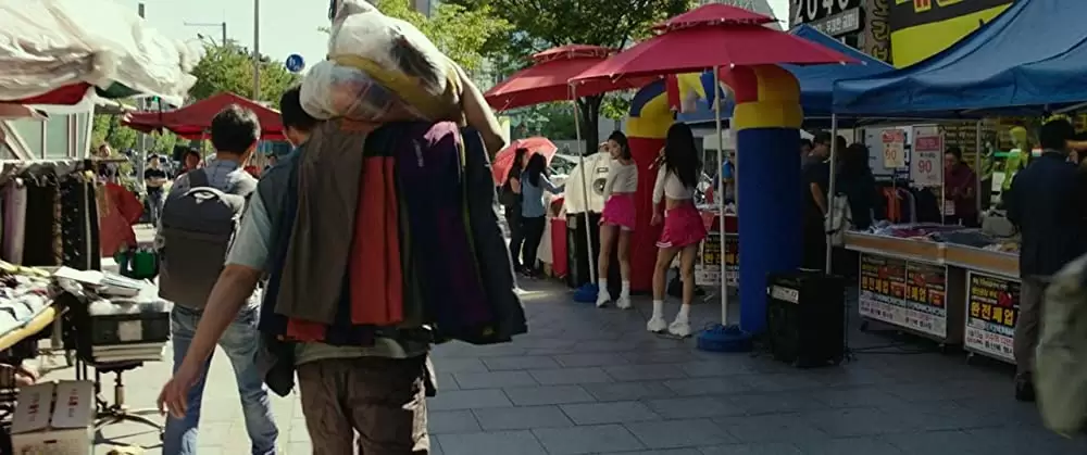 「バーニング 劇場版」ユ・アイン & チョン・ジョンソの画像