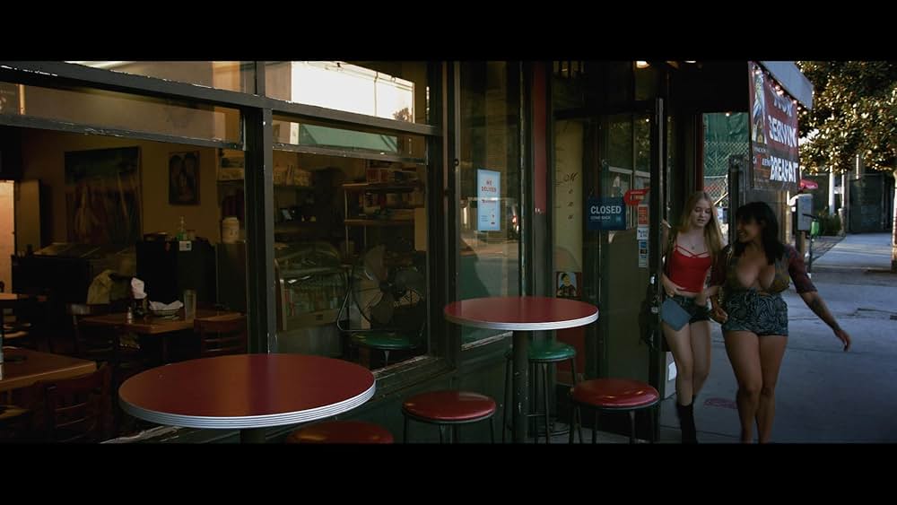 ハリウッド・ヴァージン 甘い誘惑に堕ちた夜の画像