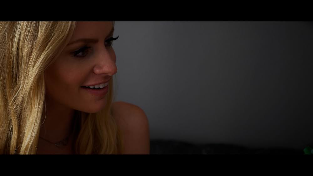 ハリウッド・ヴァージン 甘い誘惑に堕ちた夜の画像