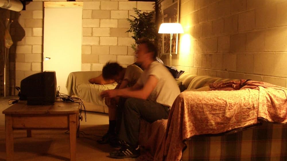 Secret Mall Apartment（原題）の写真