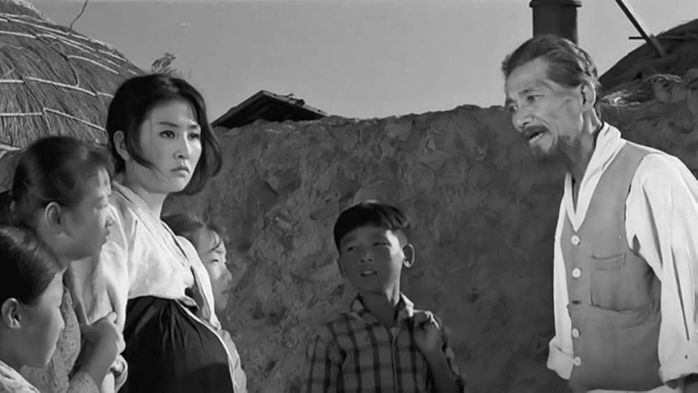 浜辺の村の画像