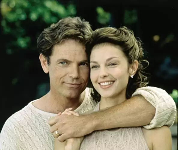 「ダブル・ジョパディー」アシュレイ・ジャッド & ブルース・グリーンウッドの画像