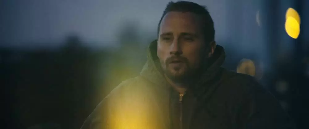 君と歩く世界の画像