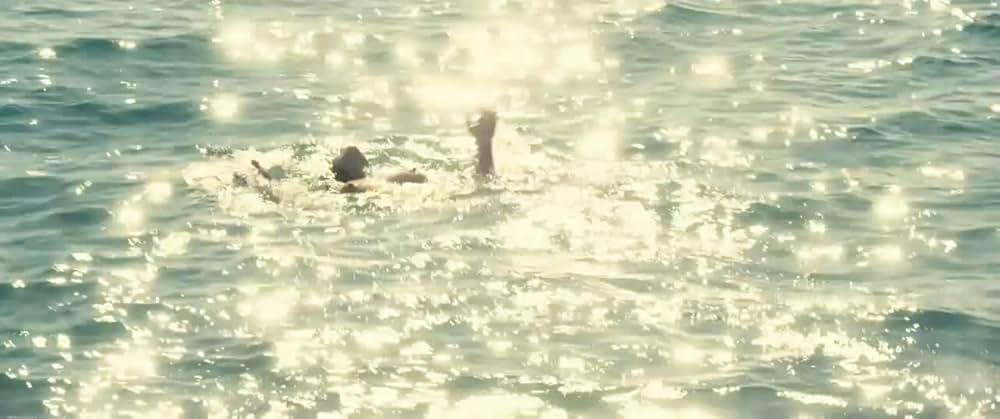 君と歩く世界の画像