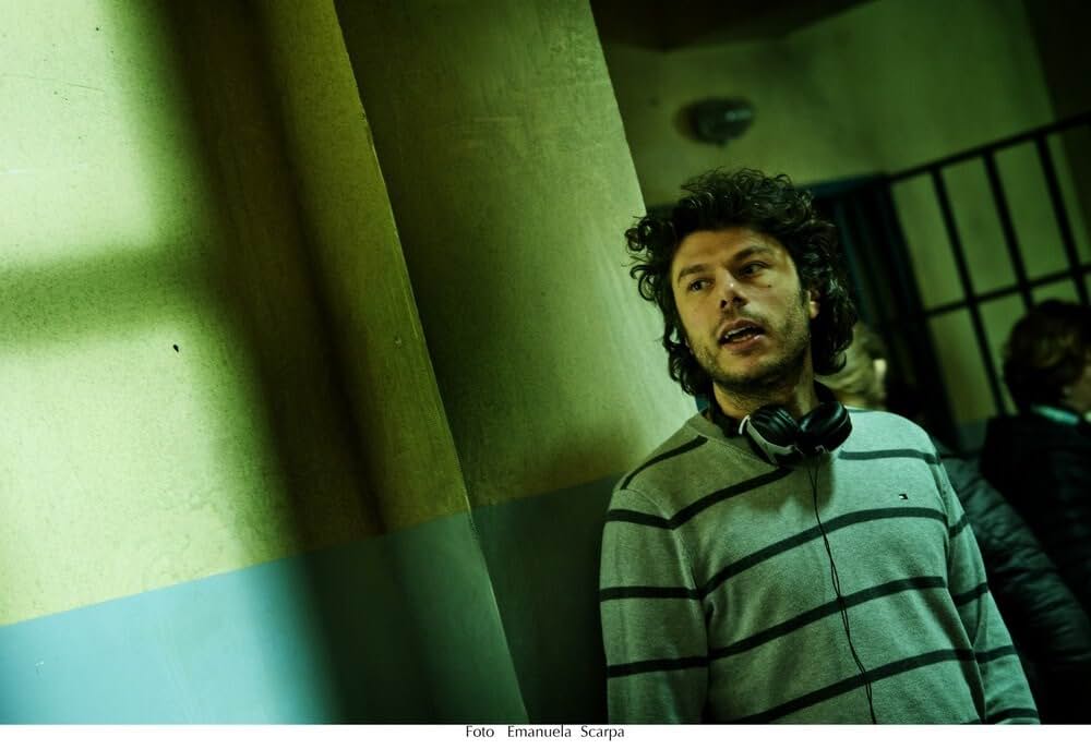 いつだってやめられる 闘う名誉教授たちの画像