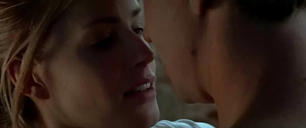 「セイント」エリザベス・シューの画像