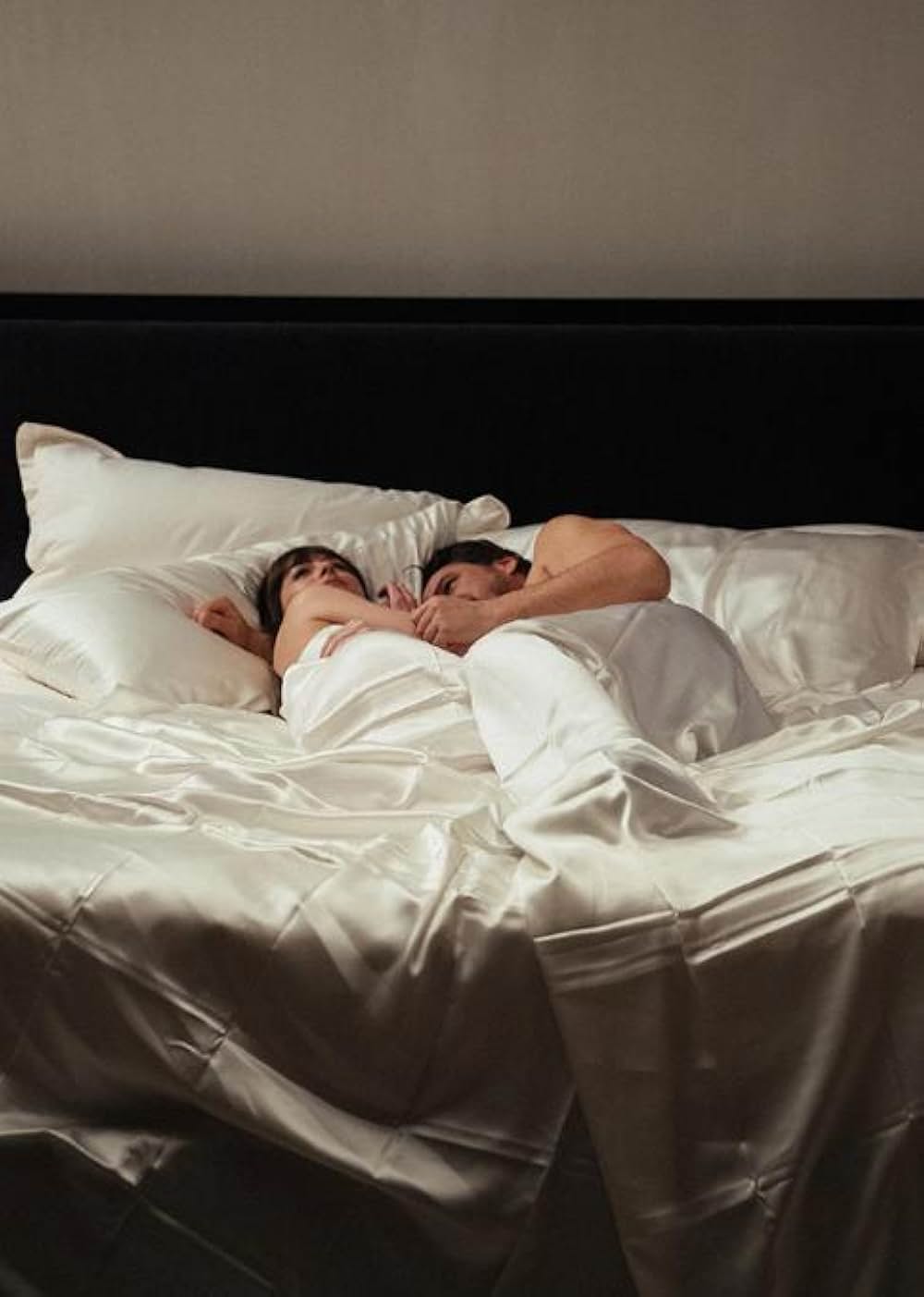 Materialists（原題）の画像