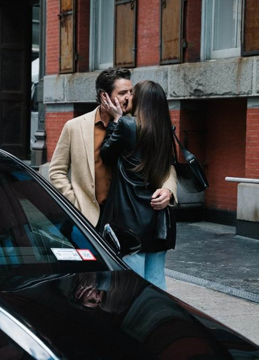 Materialists（原題）の画像