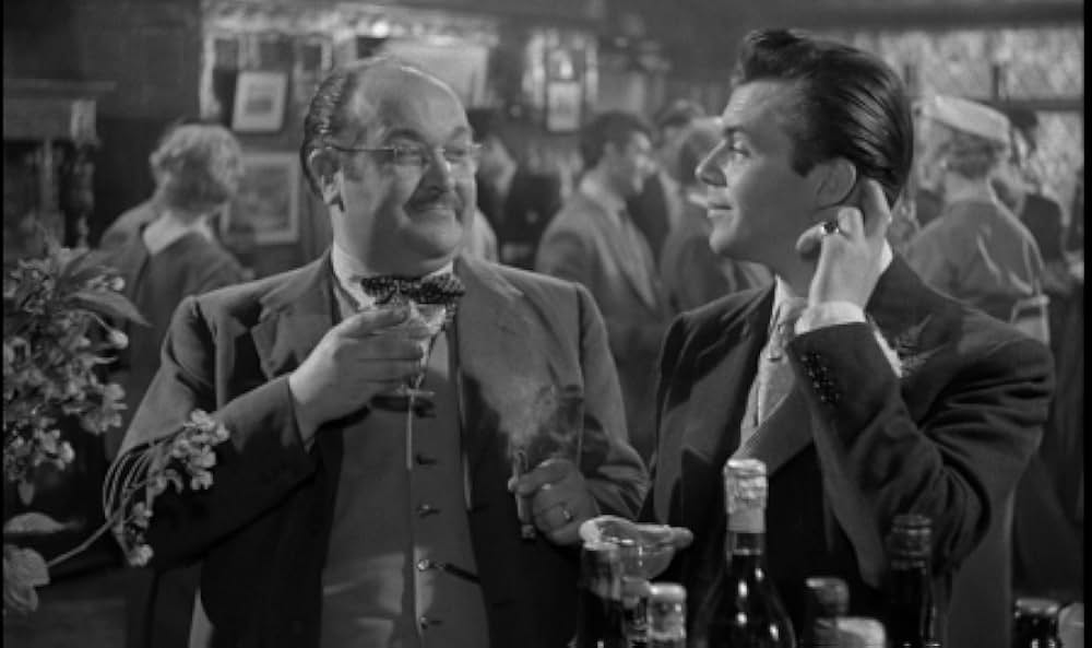 Cast a Dark Shadow（原題）の画像