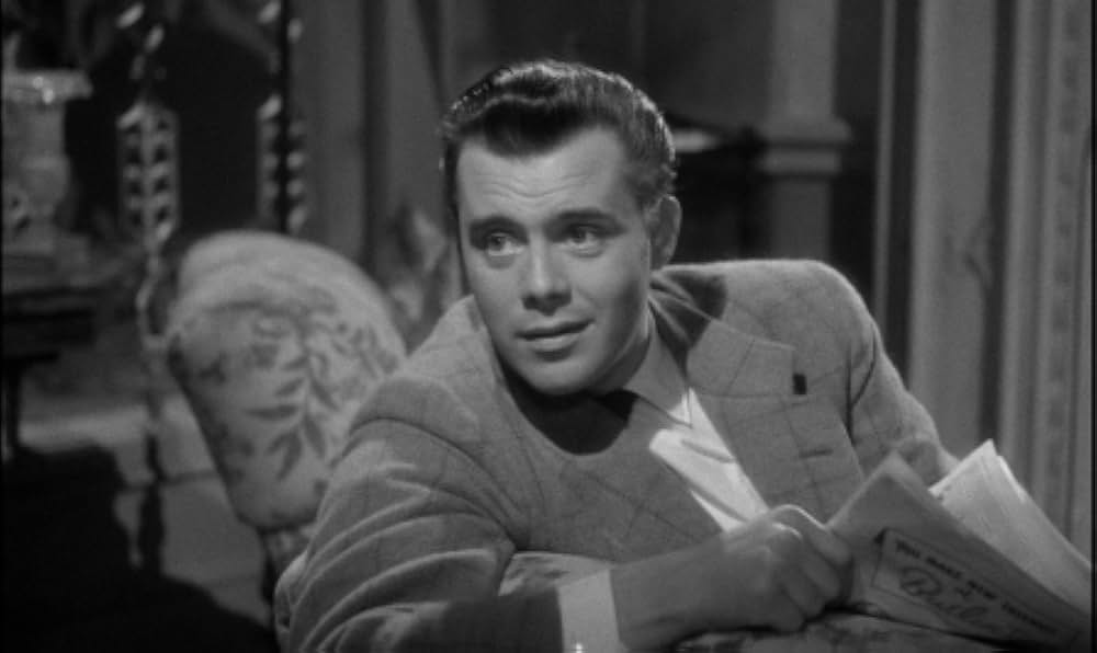 Cast a Dark Shadow（原題）の画像