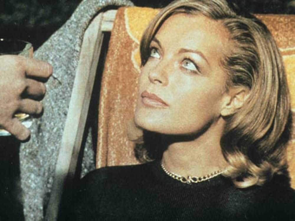 汚れた手をした無実の人々の画像