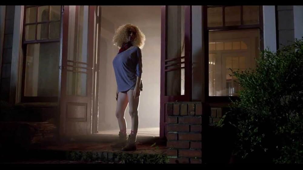 Smothered（原題）の画像