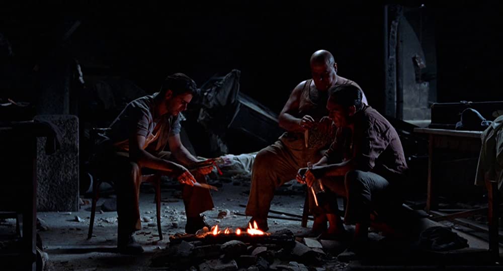 デビルズ・バックボーンの画像