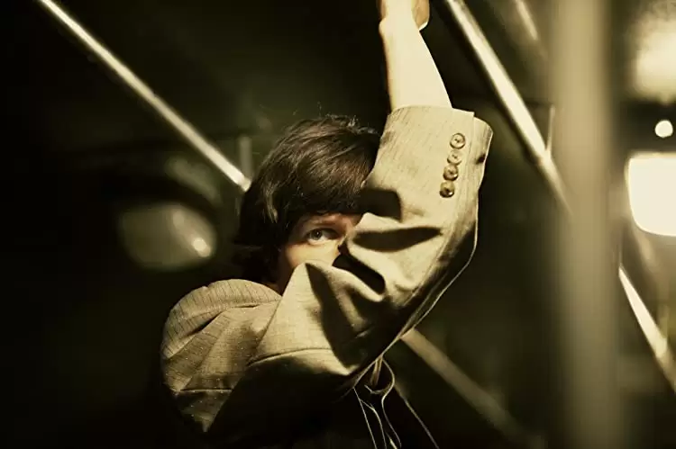 「嗤う分身」ジェシー・アイゼンバーグの画像