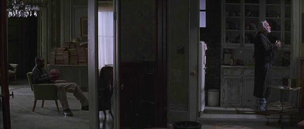 小説家を見つけたらの画像