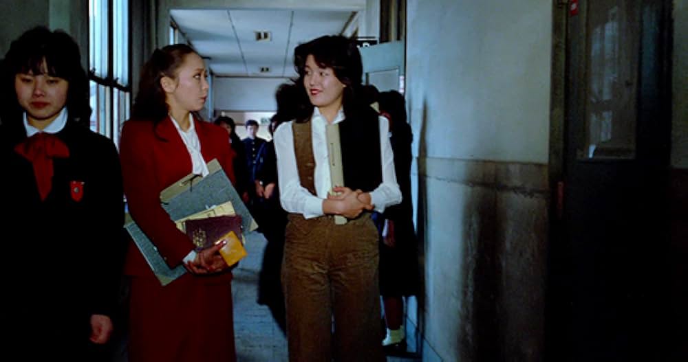 女教師 生徒の眼の前での画像