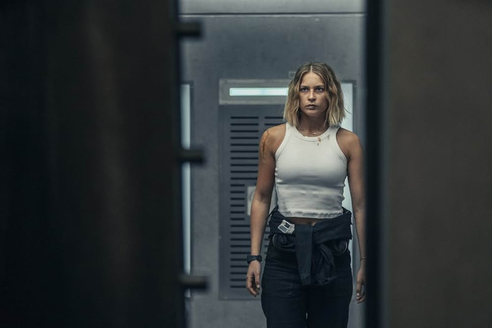 エクステリトリアルの画像