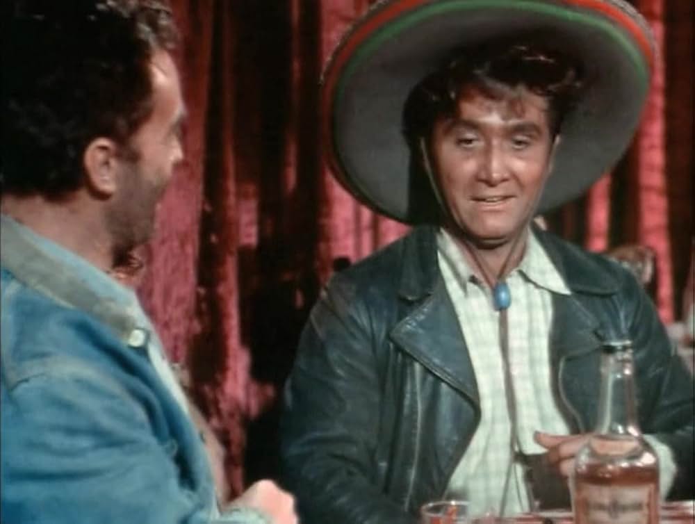 裸の夜明けの画像