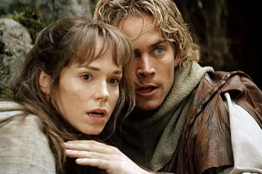 「タイムライン」フランシス・オコナー & ポール・ウォーカーの画像