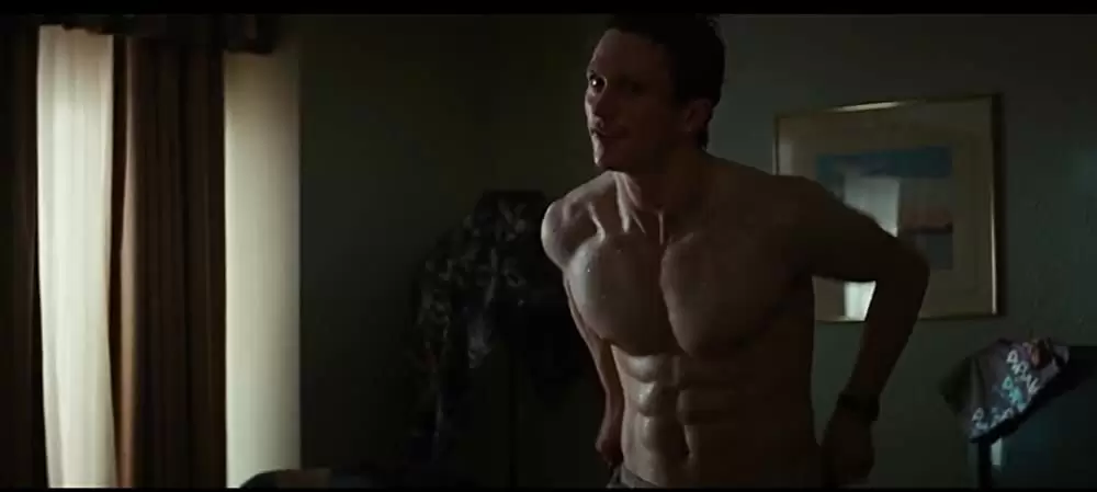 「パラサイト・バイティング 食人草」ジョナサン・タッカーの画像