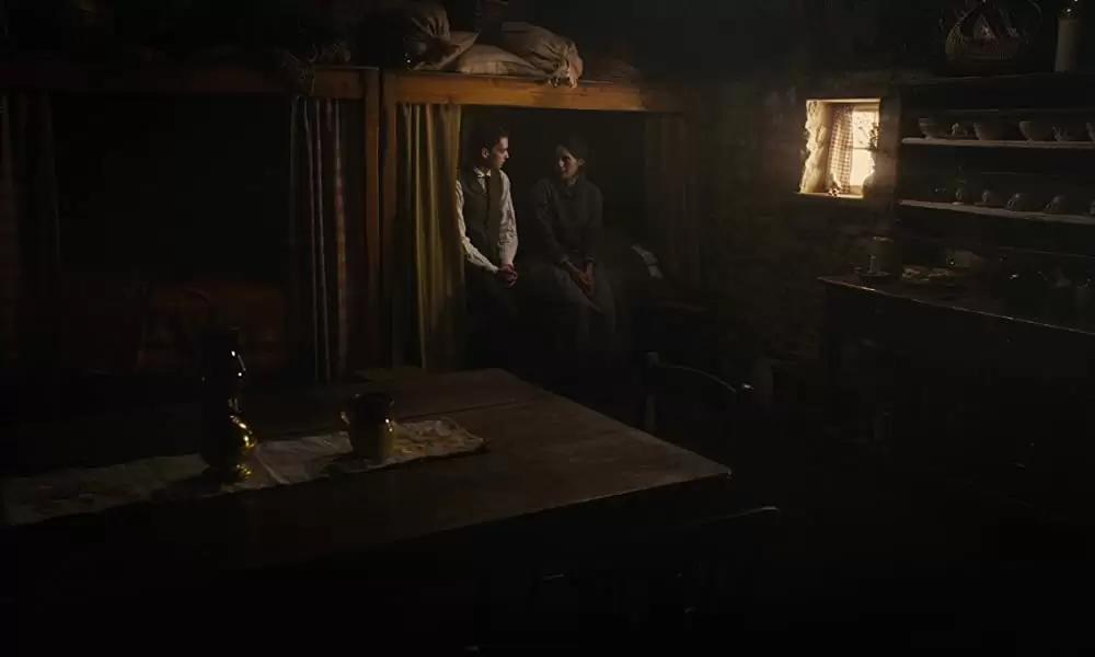 「スロウ・ウエスト」コディ・スミット＝マクフィー & カレン・ピストリアスの画像