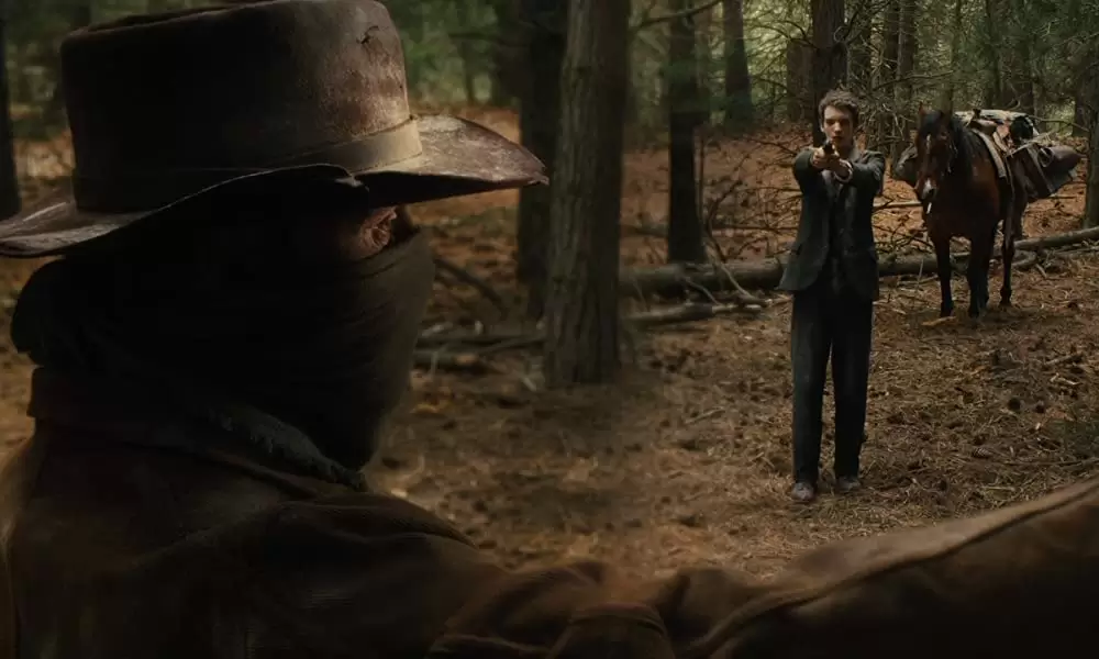 「スロウ・ウエスト」マイケル・ファスベンダー & コディ・スミット＝マクフィーの画像