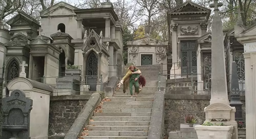 「ホーリー・モーターズ」ドニ・ラバン & エバ・メンデスの画像