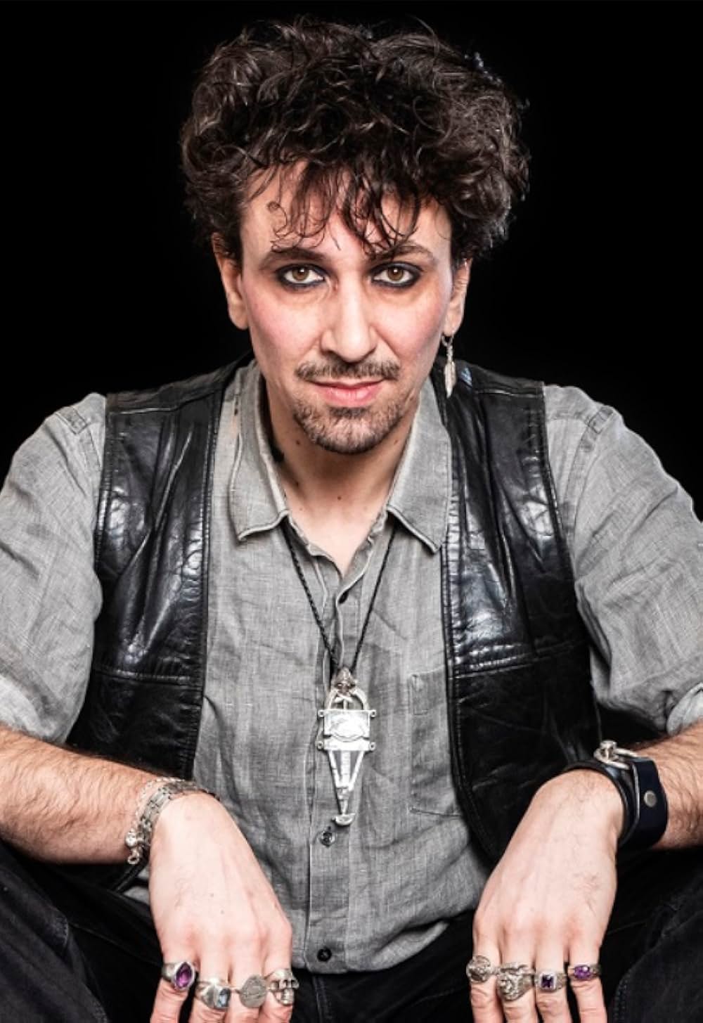 ホーリー・モーターズの画像