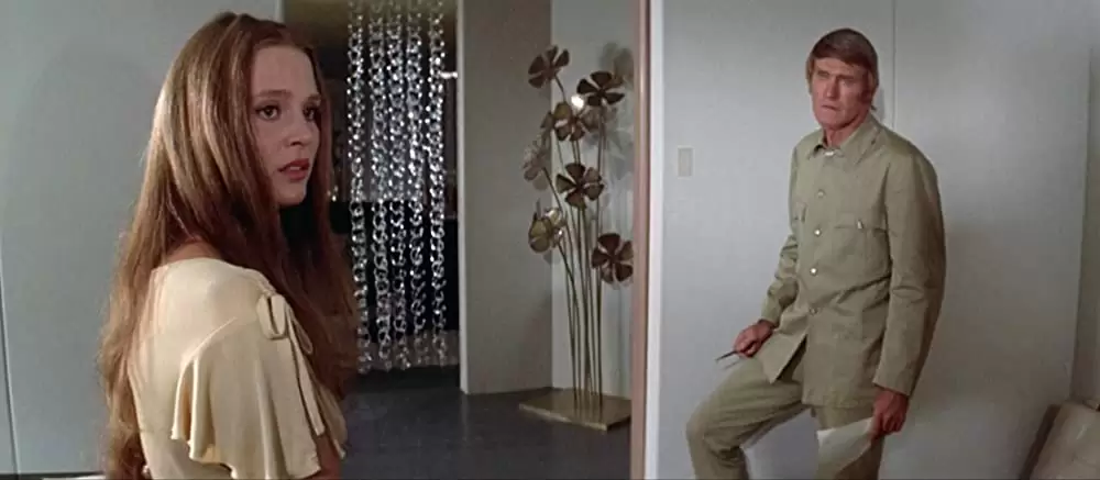 「ソイレント・グリーン」チャック・コナーズ & リー・テイラー＝ヤングの画像