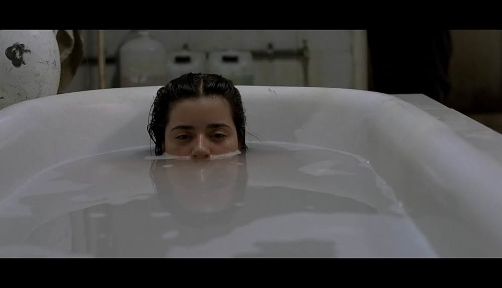 猟奇的な家族の画像