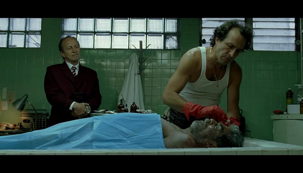 猟奇的な家族の画像