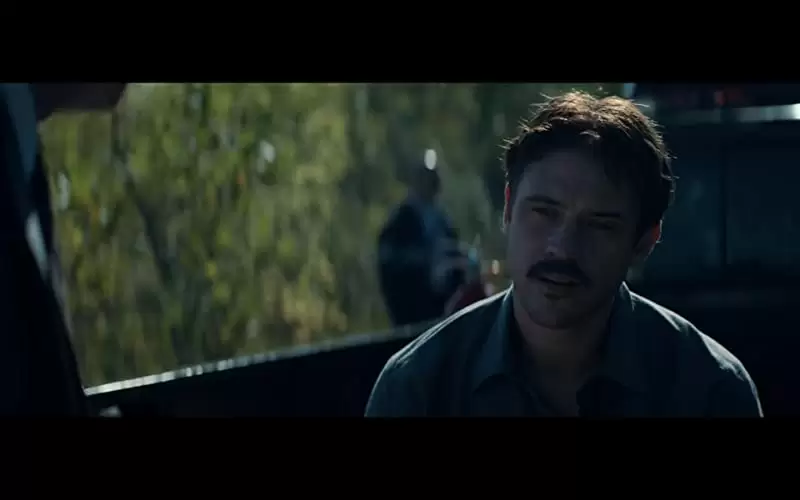 月影の下での画像