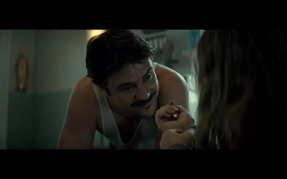 月影の下での画像