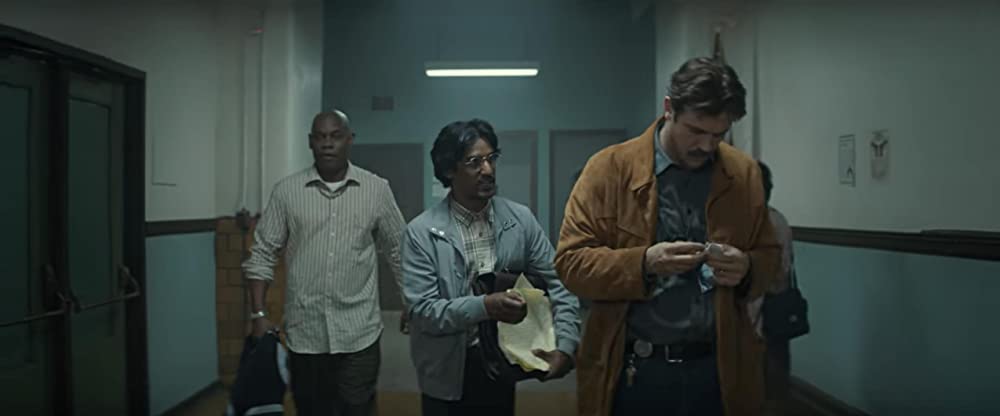 月影の下での画像