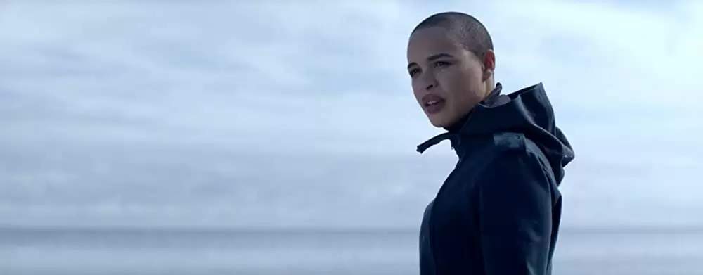 月影の下での画像