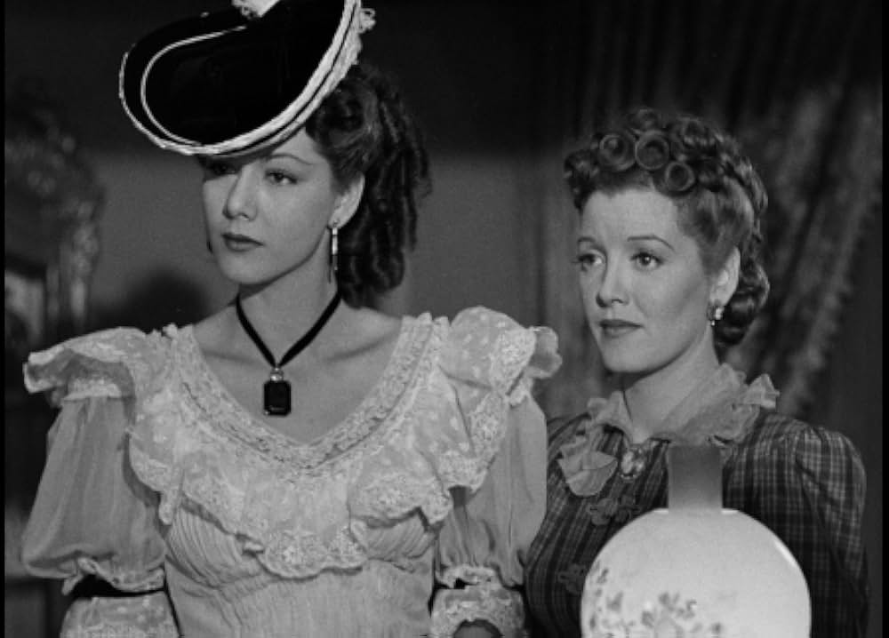 マリー・ロジェの秘密の画像