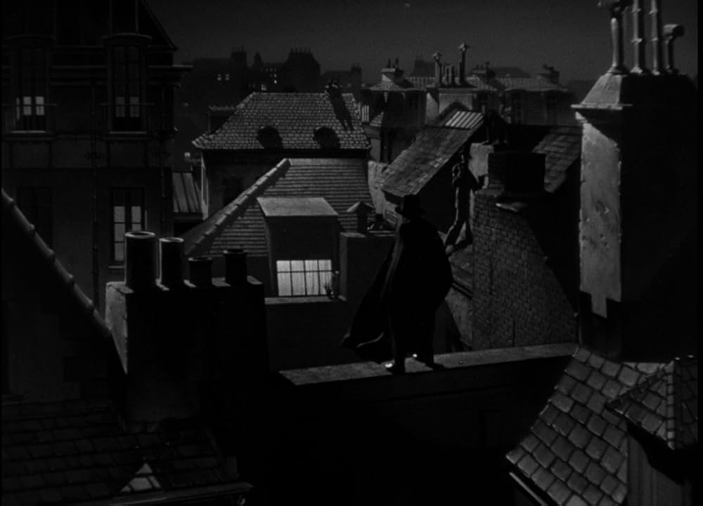 マリー・ロジェの秘密の画像