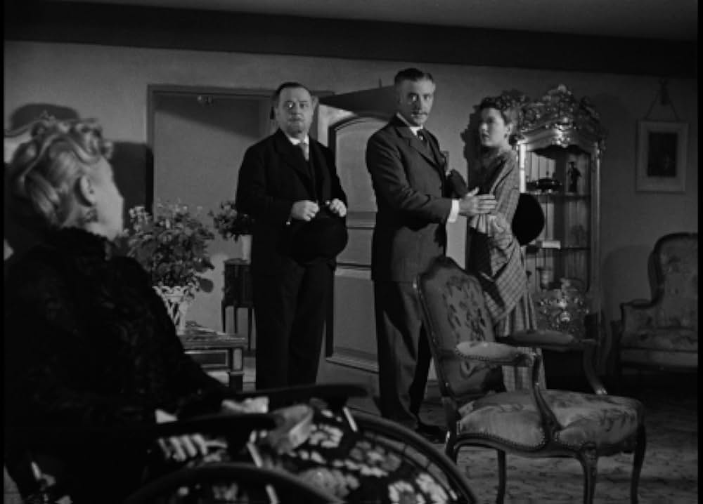 マリー・ロジェの秘密の画像