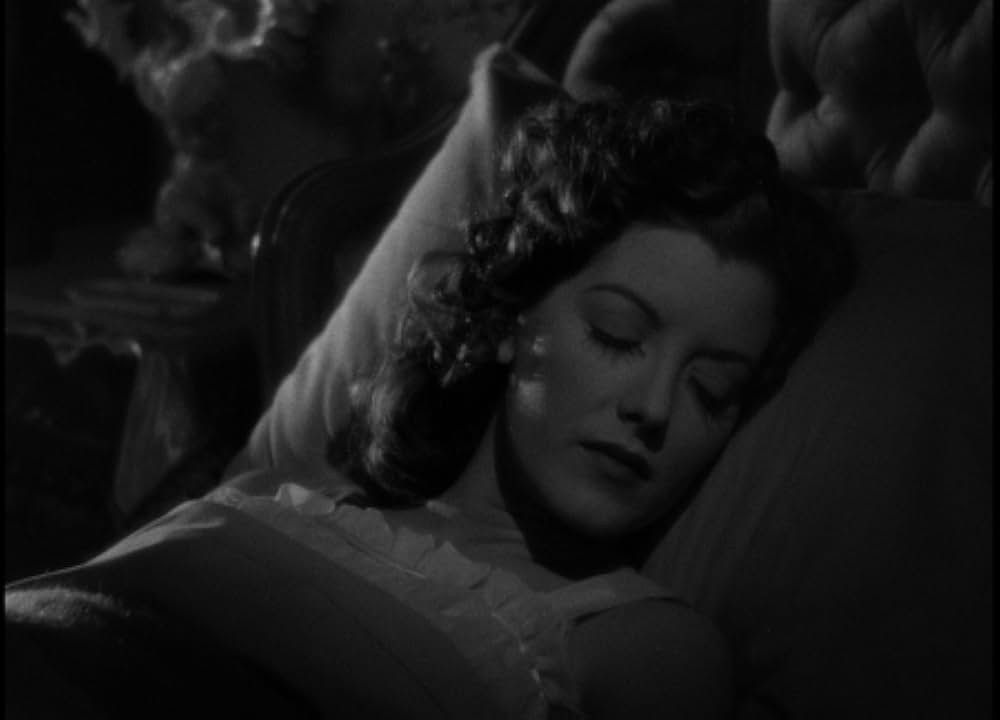 マリー・ロジェの秘密の画像