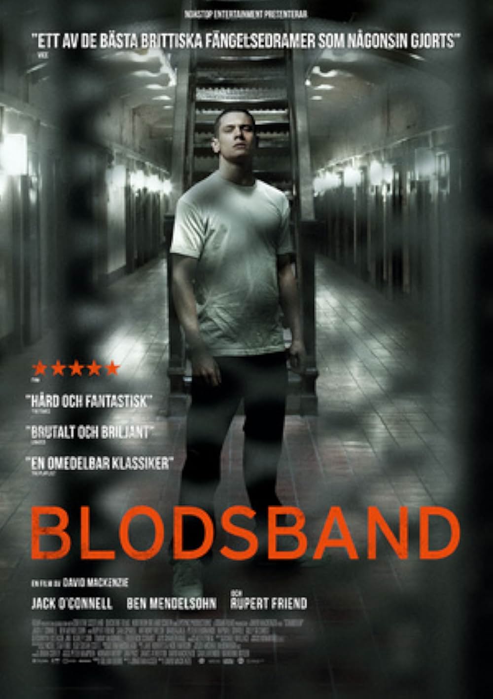 名もなき塀の中の王の画像