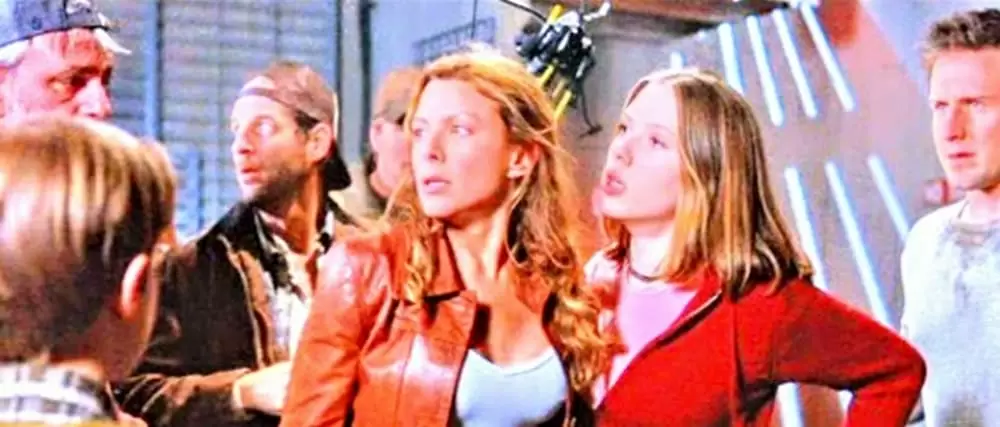 「スパイダー パニック！」デビッド・アークエット & カリ・ウーラー & スカーレット・ヨハンソンの画像