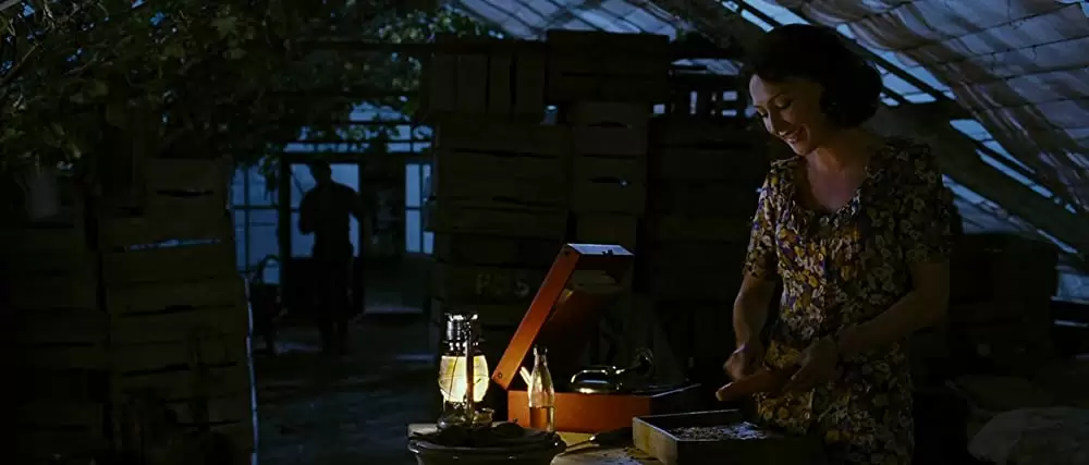 「ブラックブック」カリス・ファン・ハウテンの画像