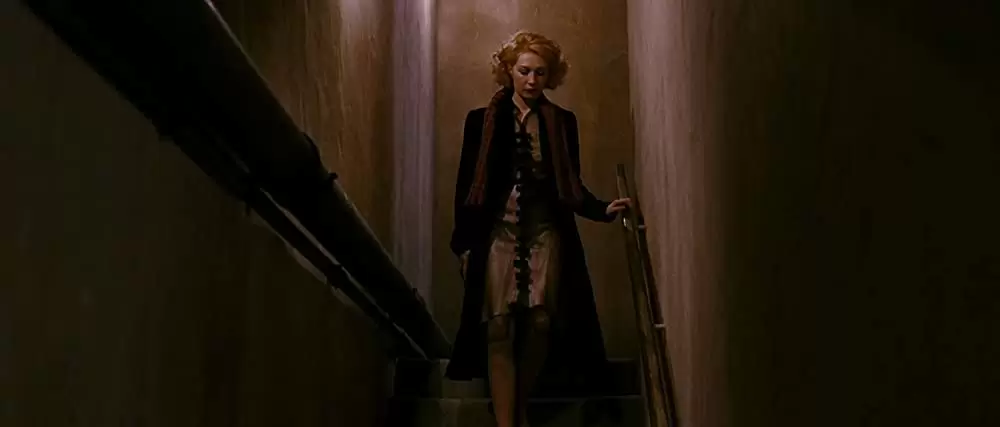 「ブラックブック」カリス・ファン・ハウテンの画像