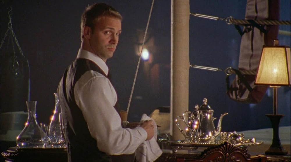 警察署長ジェッシイ・ストーン 非情の影の画像