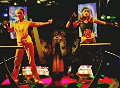 「彼女は夢見るドラマ・クイーン」リンジー・ローハン & ミーガン・フォックスの画像