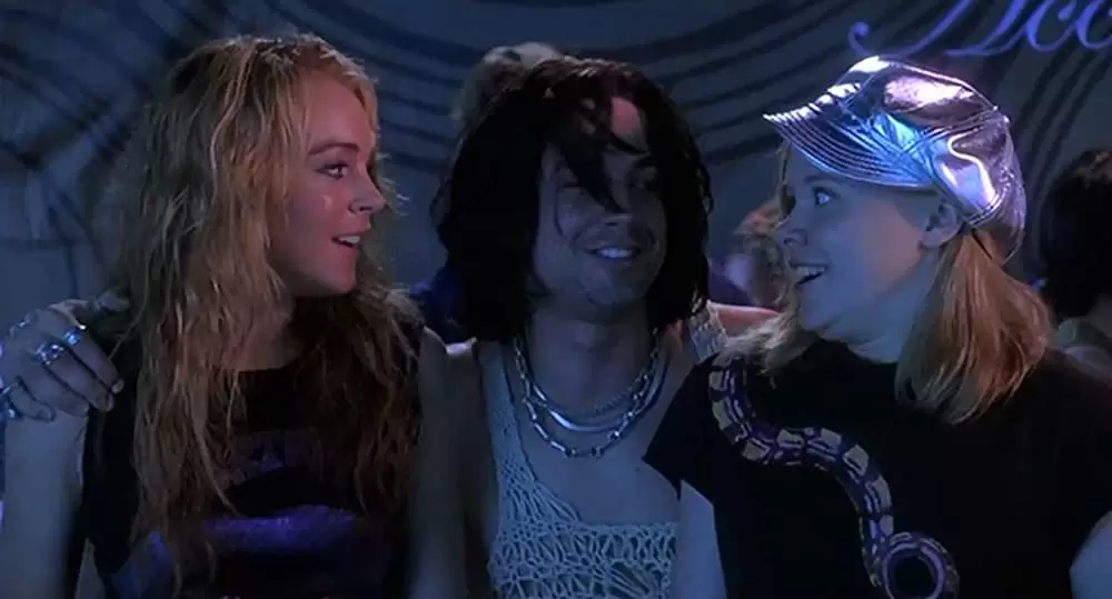 「彼女は夢見るドラマ・クイーン」アダム・ガルシア & リンジー・ローハン & アリソン・ピルの画像