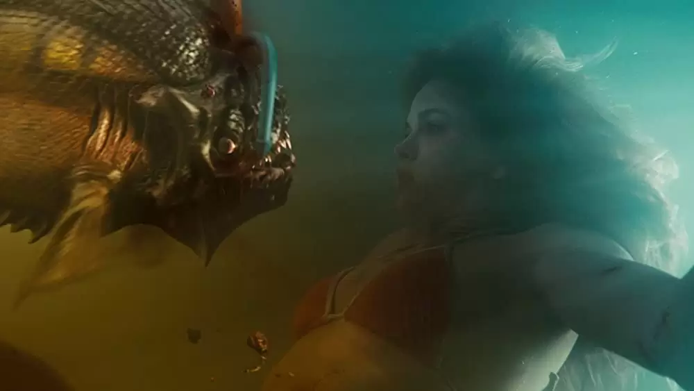 「ピラニア リターンズ」ダニエル・パナベイカーの画像