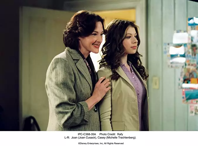 「アイス・プリンセス」ジョーン・キューザック & ミシェル・トラクテンバーグの画像