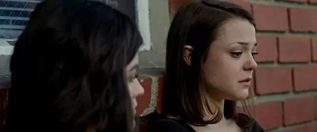 「エンド・オブ・ハイスクール」ルーシー・ヘイル & キャスリン・プレスコットの画像