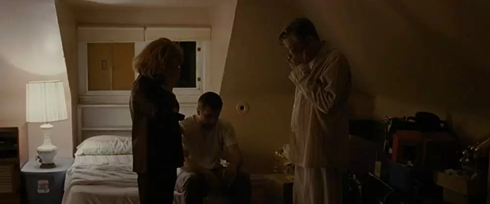 「世界にひとつのプレイブック」ロバート・デ・ニーロ & ブラッドリー・クーパー & ジャッキー・ウィーバーの画像